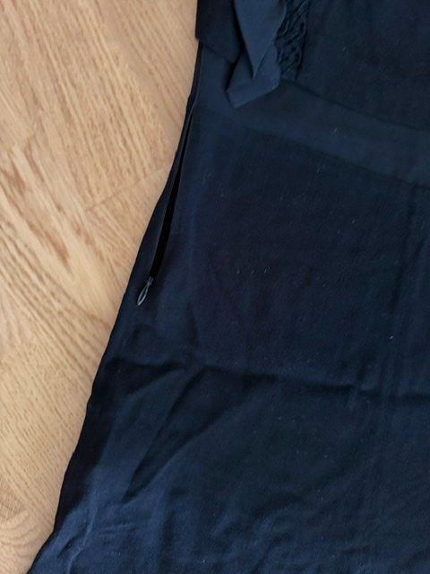 Sandro Kleider: Sandro Kleid schwarz Gr. 34 wie neu – Gebraucht aus Wabern von MagdalenaWabern 8