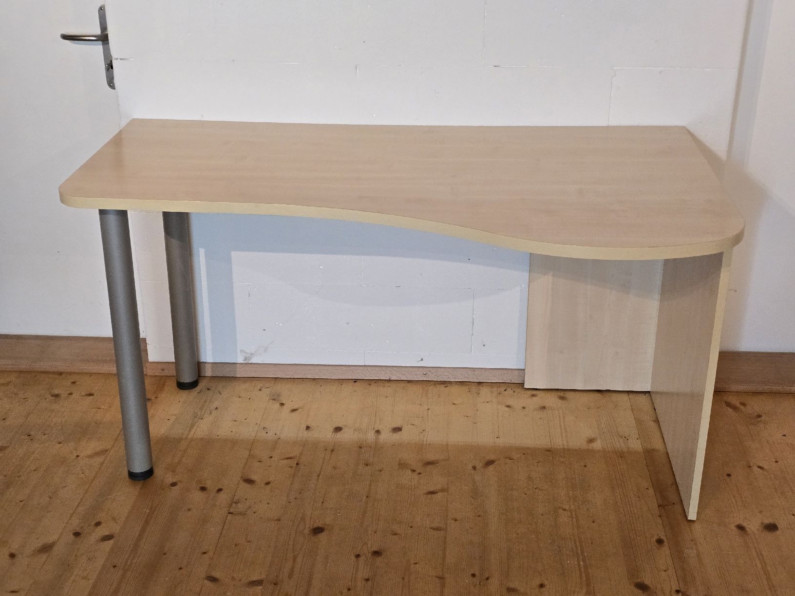 Scrivanie: Eckschreibtisch – Usato da Schleinikon venduto da Bearman101