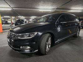 AKTION!!! Rassiger Passat-Sportkombi in edler R-Line