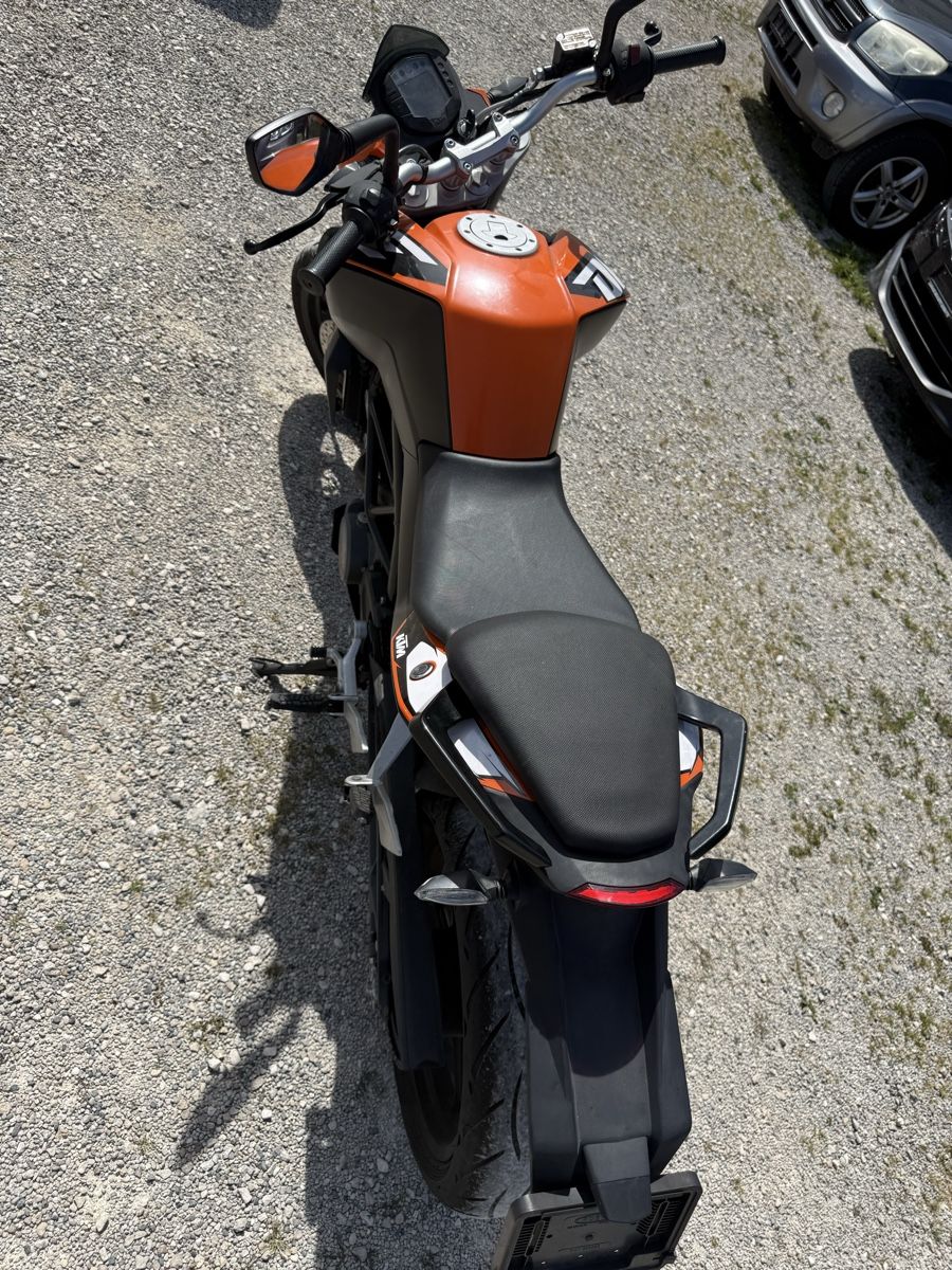 KTM Route: KTM duke 200 – D'occasion à St-Aubin-Sauges par sho_z9vr 5