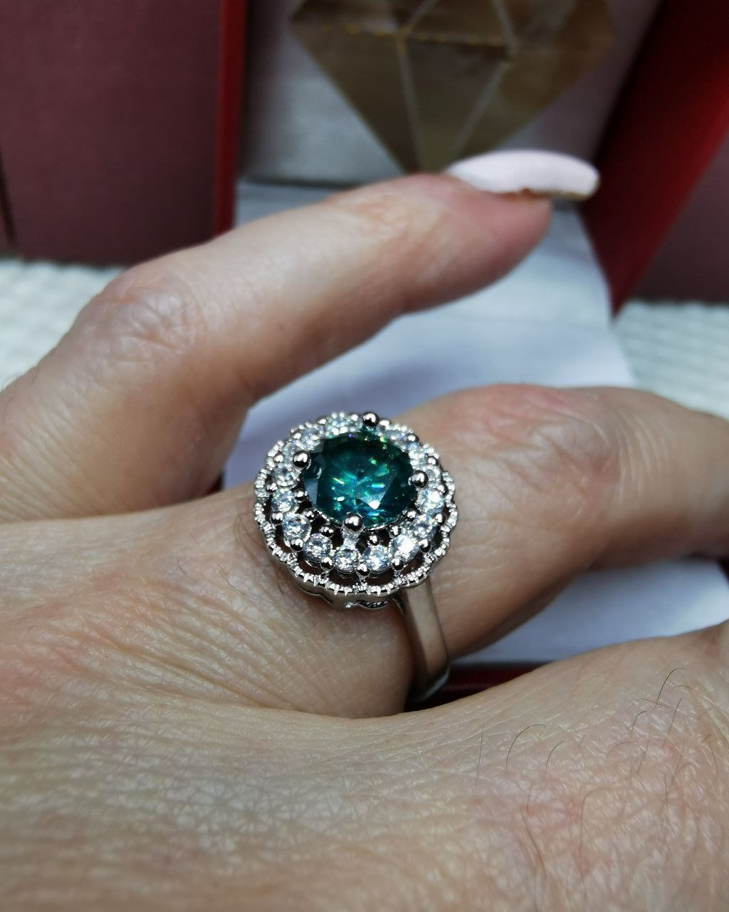 Bagues: Bague avec zircons – Neuf avec emballage d'origine à Reconvilier par Tsma67