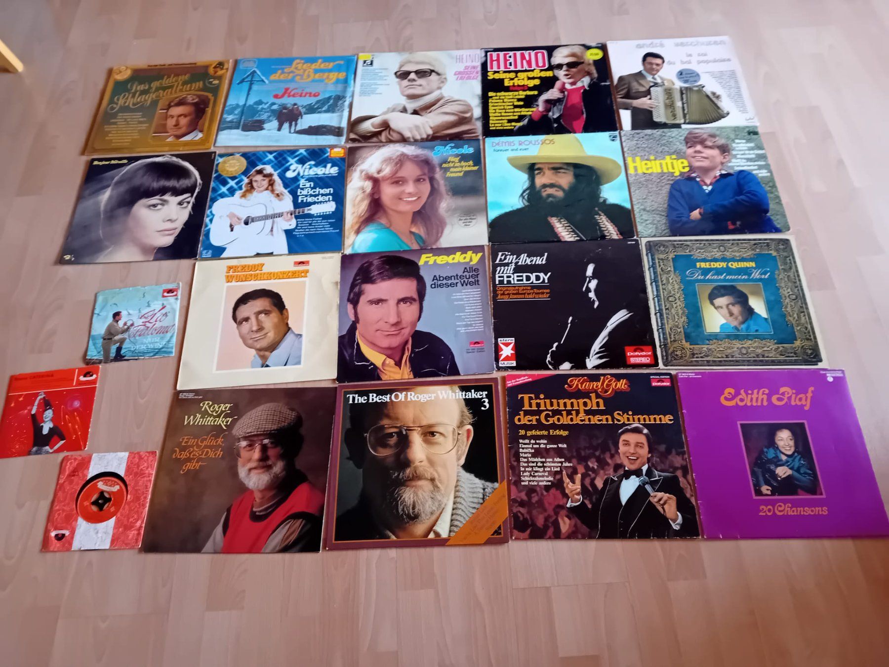 Dischi in vinile: 37 Schallplatten Vinyl Schlager – Usato da Wohlen AG venduto da schimmelreiter1234 1