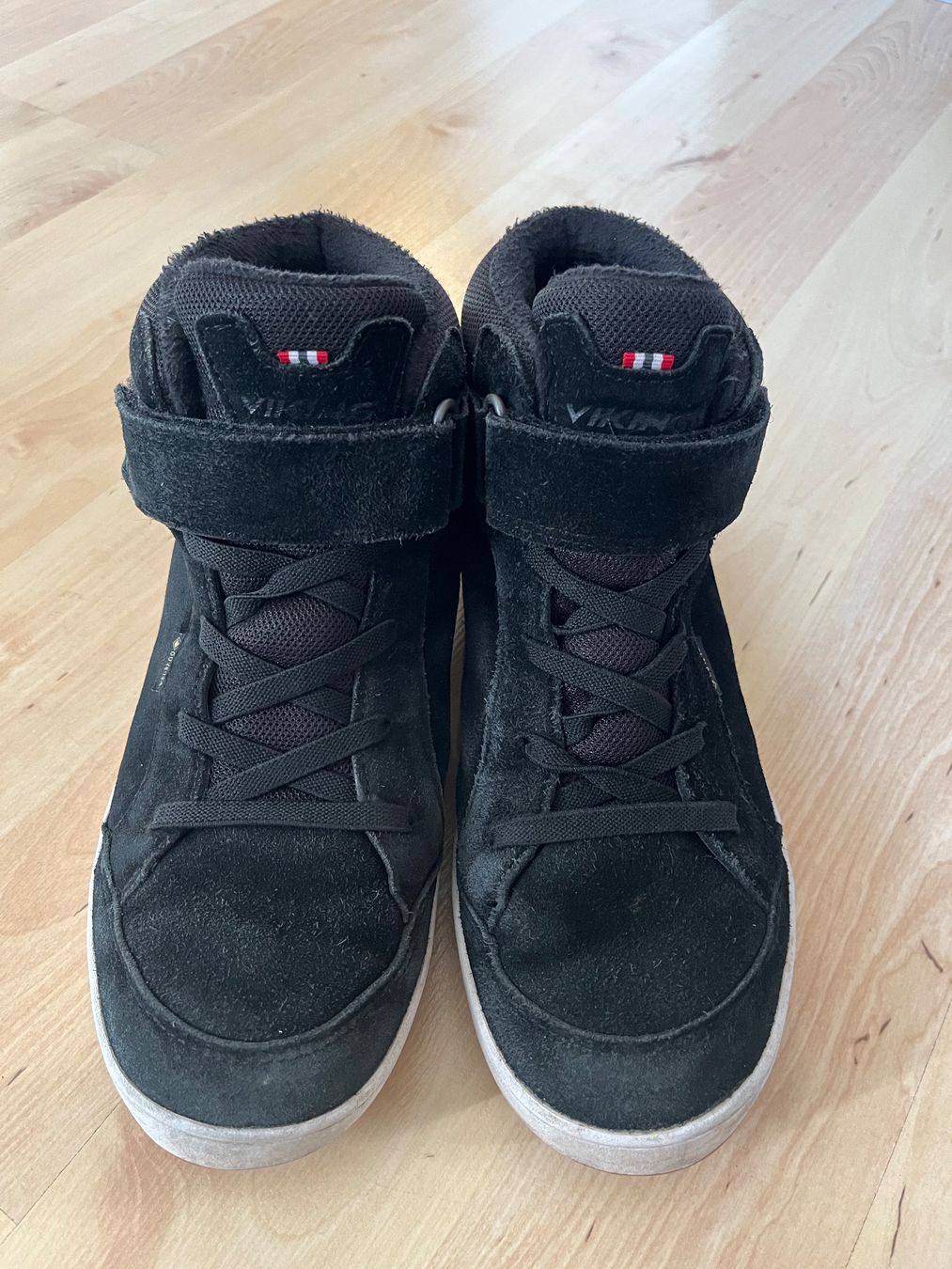Viking Scarpe per ragazzi: Winterschuhe Viking Gr 41 – Usato da Schwanden GL venduto da Leemueller 2