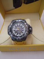 Invicta Akula Reserve Automatik Uhr, gelbes Armband, Top Zus