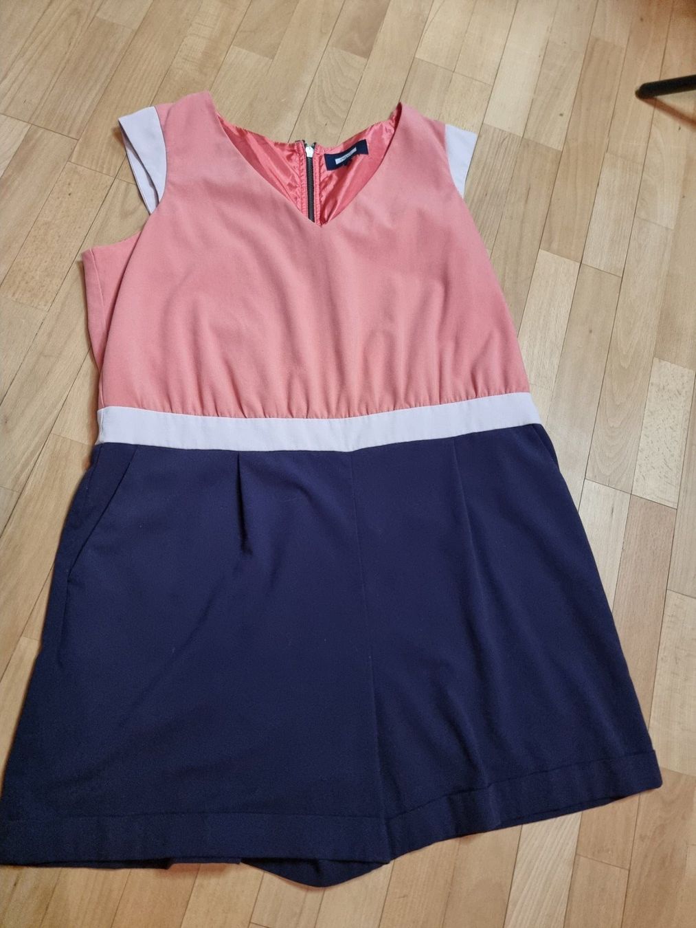 Next Tute: 🌺NEXT Overall Größe 48🌺 – Usato da Wald ZH venduto da CapLux 2