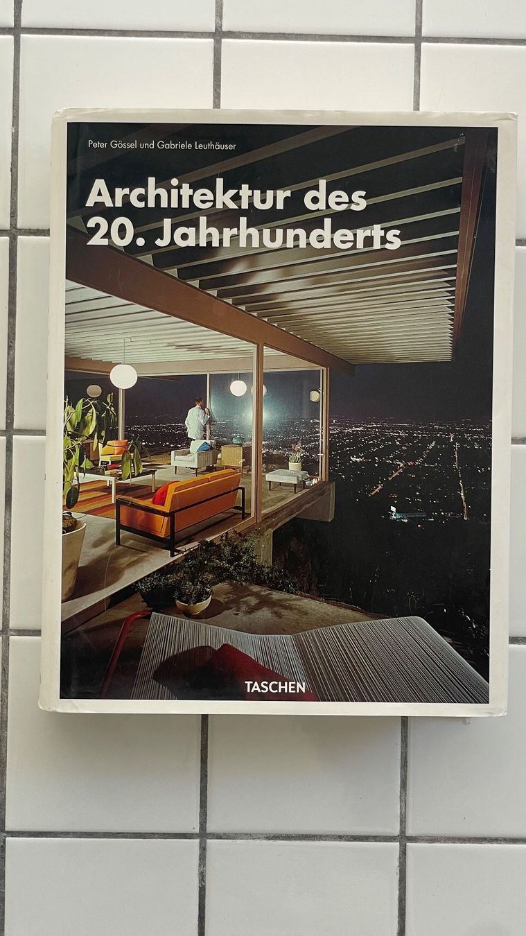 Libri: Architektur des 20. Jahrhunderts – Usato da Zürich venduto da felix.good