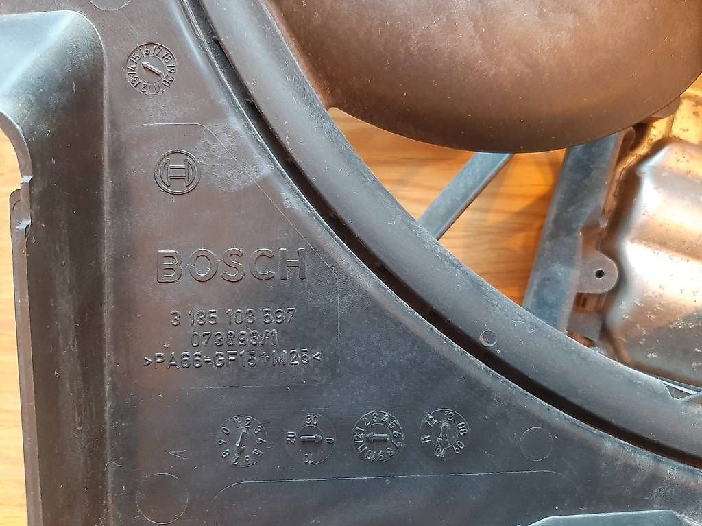 Tutti pezzi di ricambio auto: BMW E60/E61 Elektrolüfter 600W  Bosch OEM   – Usato da Mauren venduto da lotus_46 2
