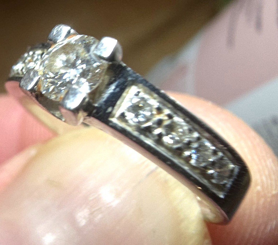 Ringe: Goldring,  Diamantring – Gebraucht aus Zürich von Reni8048