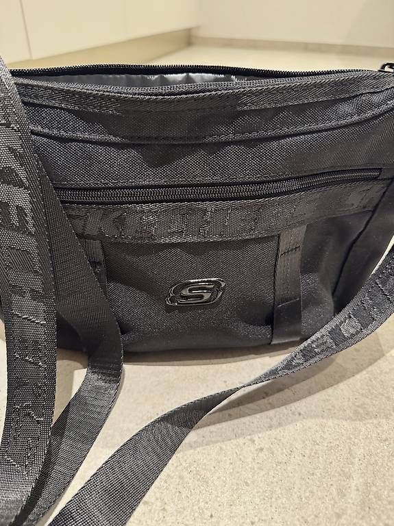 Borse da donna: Skechers Handtasche – Nuovo e nell'imballaggio originale da  venduto da  2