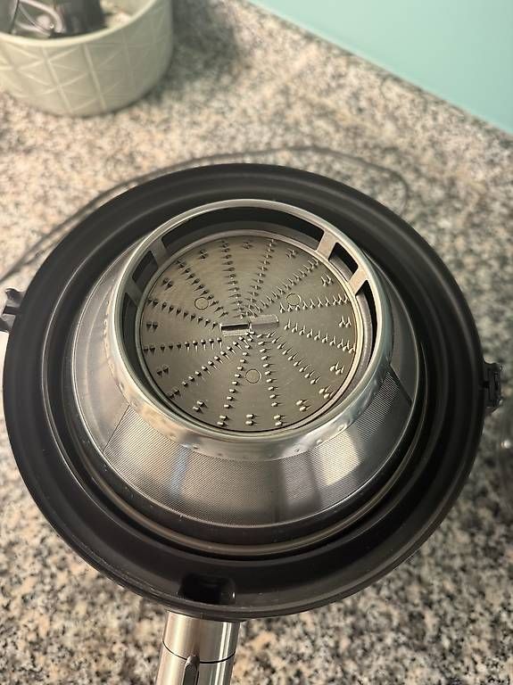 Elettrodomestici da cucina: Philips Entsafter, 1000 W – Usato da Zürich venduto da fre_fj8z 2