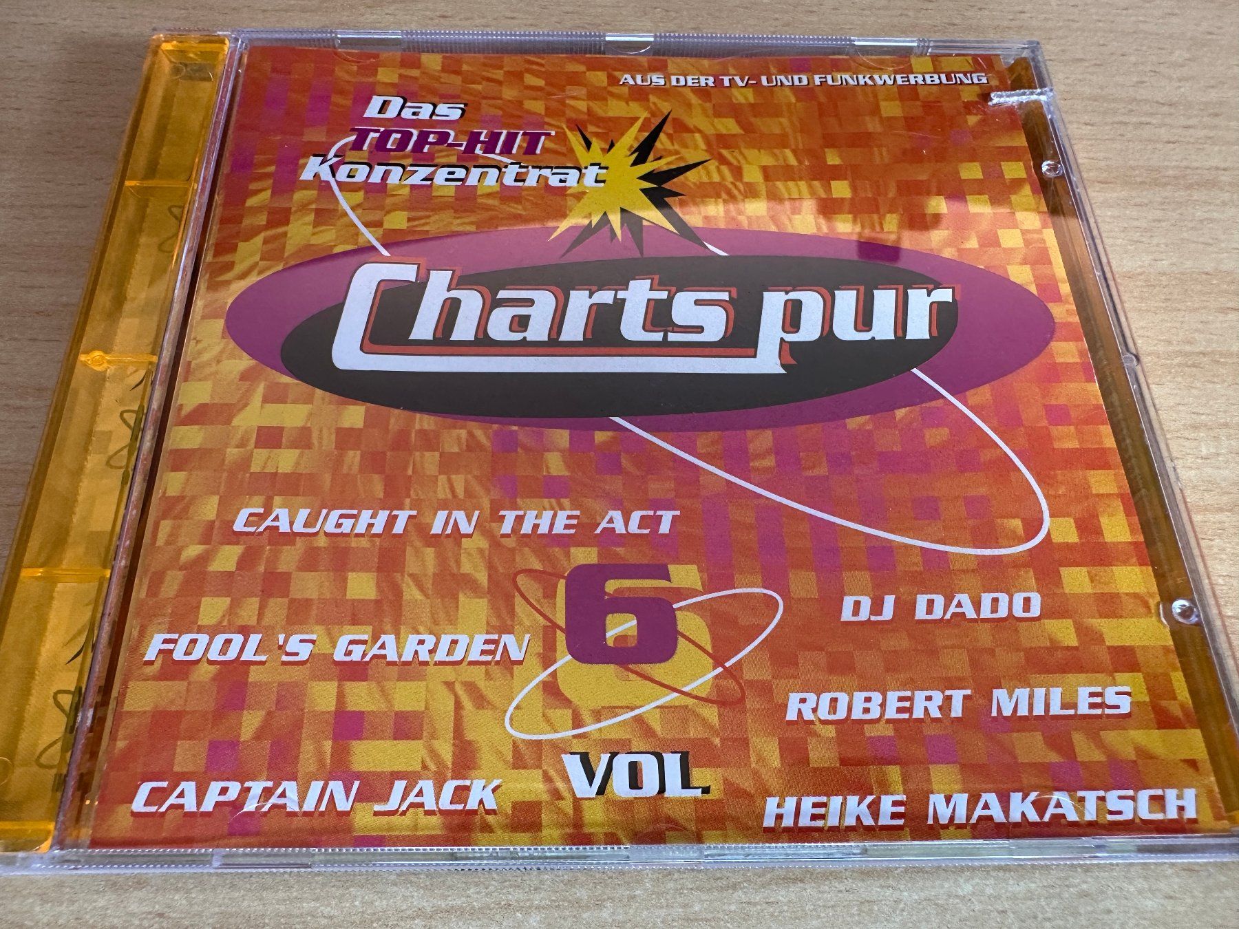 CD: Various – Charts Pur Vol. 6 – Usato da Rikon im Tösstal venduto da Alpenmutz