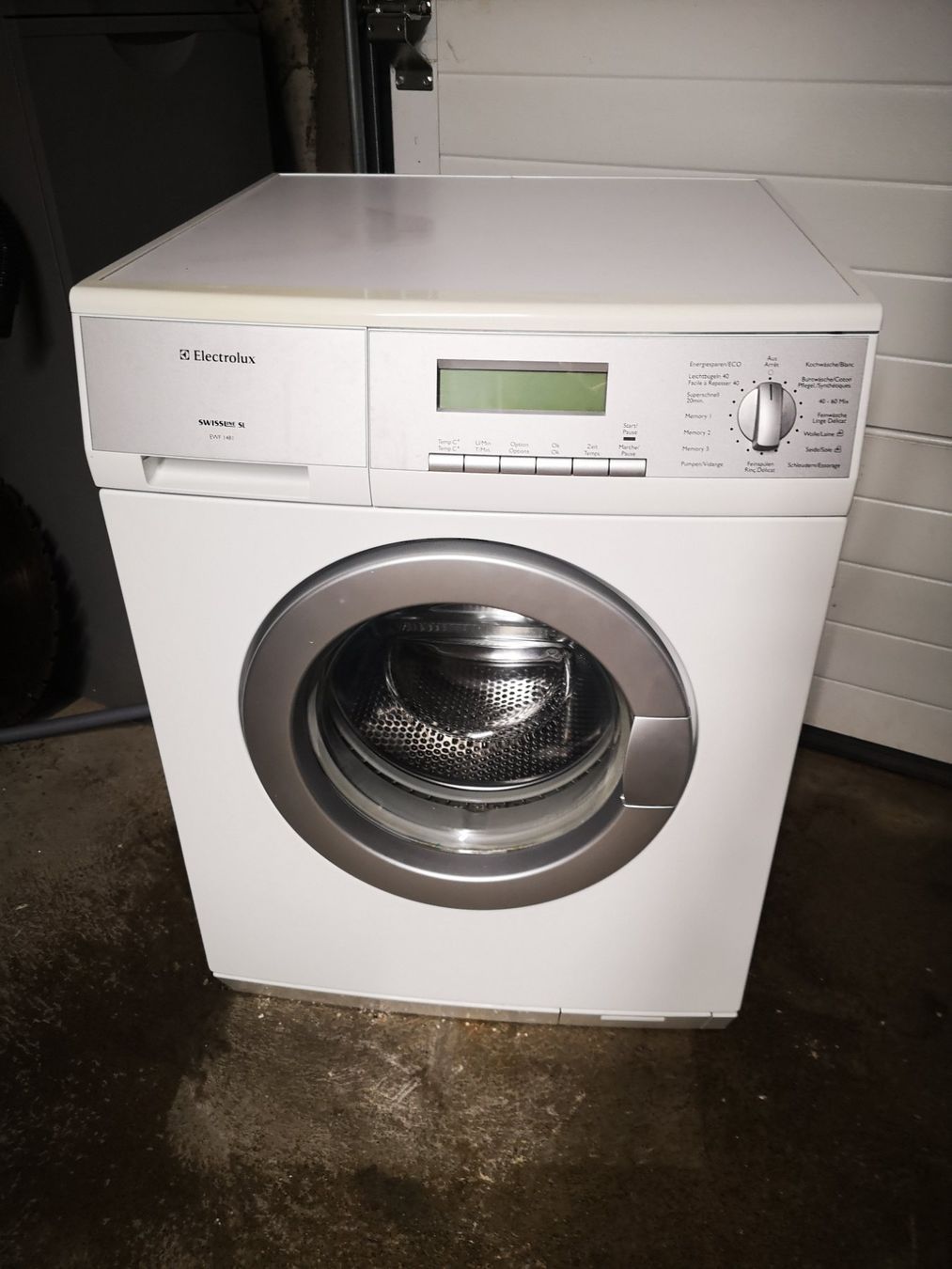 Electrolux Lavatrici: Waschmaschine Electrolux EWF1481 – Usato da Grasswil venduto da tobias9891