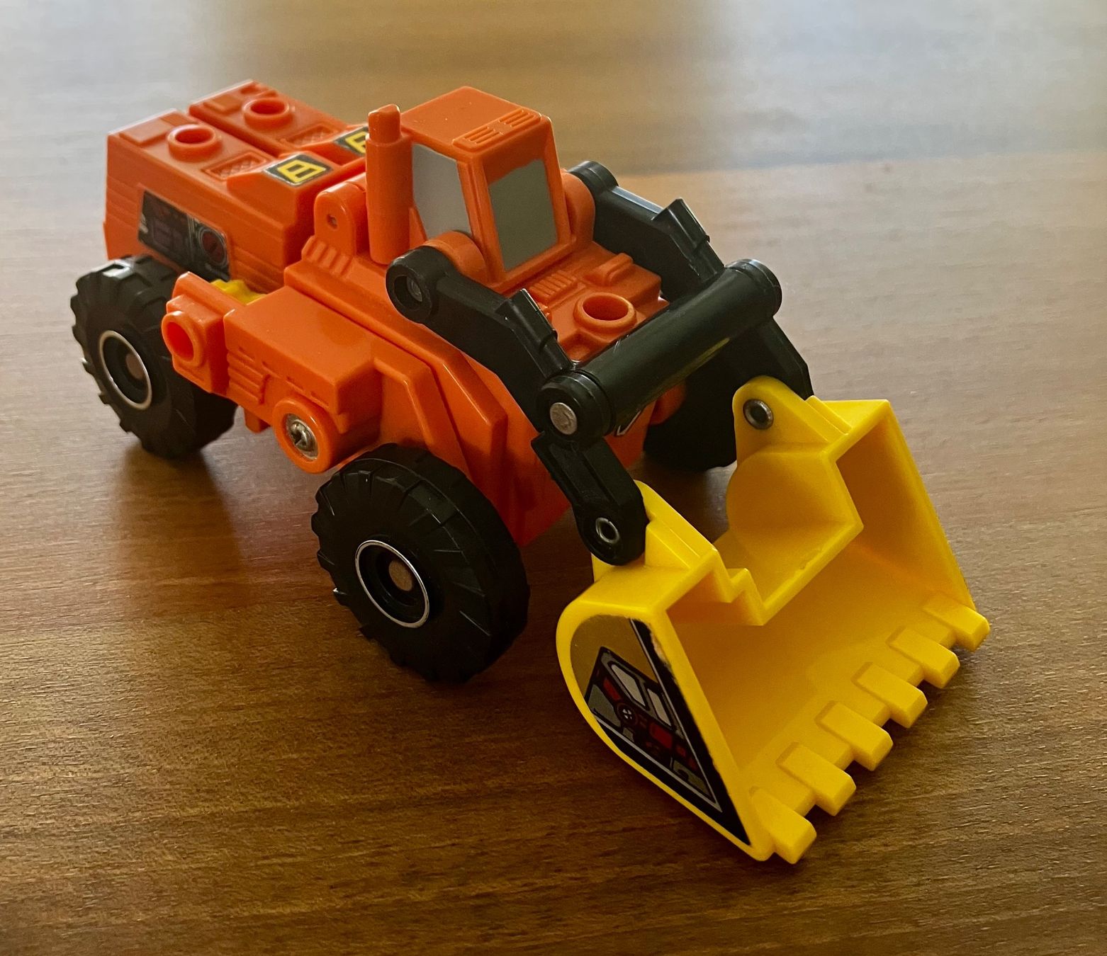 Hasbro Giocattoli: Transformers (G1): Targetmasters / Scoop – Usato da Wabern venduto da SuperKingChris 4