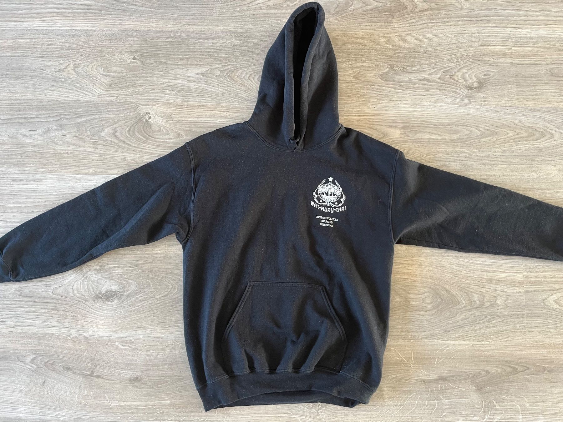 Maglioni & Felpe: Hoody Wat Muay thai – Usato da Morbio Inferiore venduto da mad_wh5n