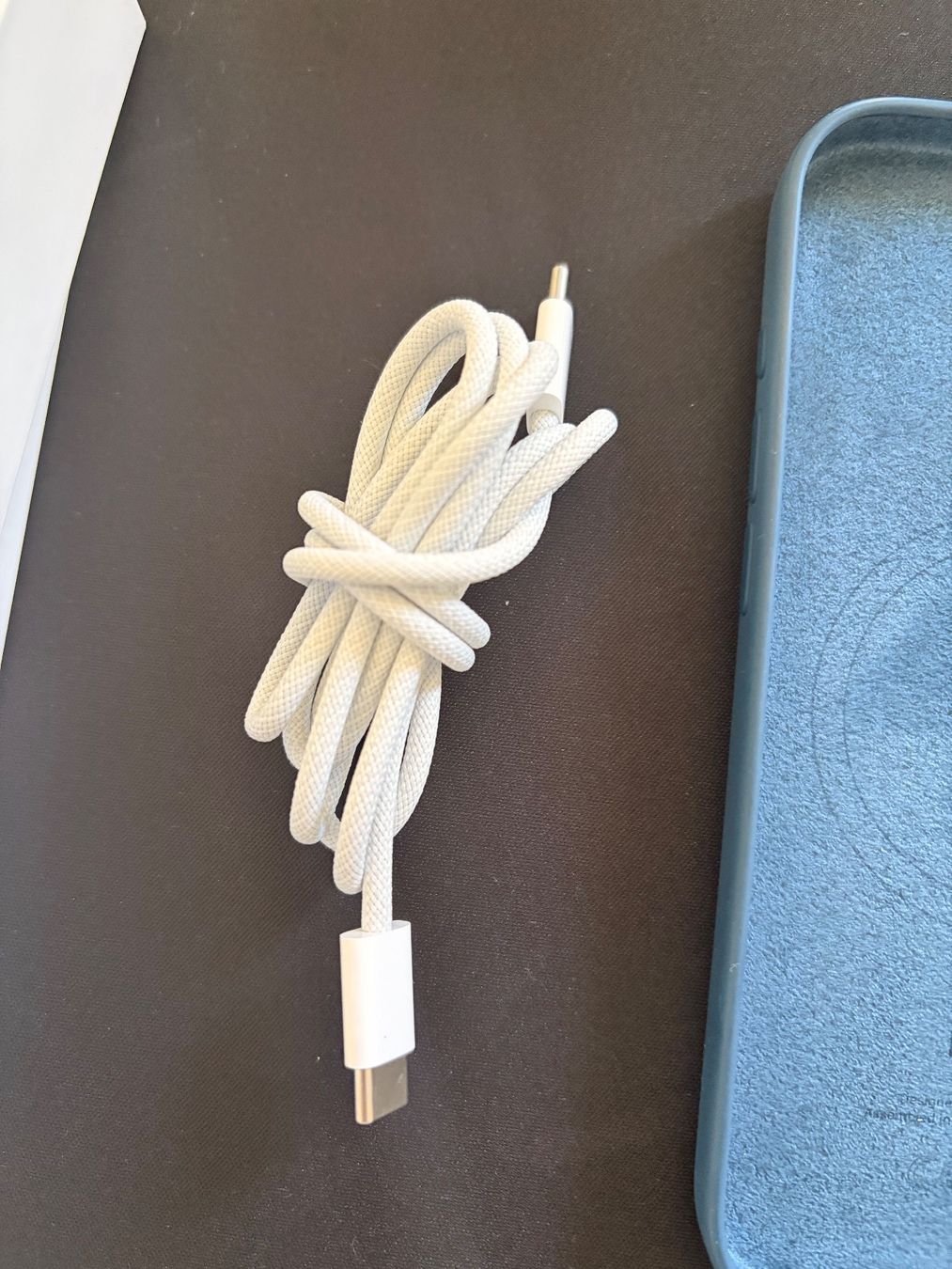 Apple Portables: iPhone 15 pro Natural Titanium 128GB – D'occasion à Aarau par Daisyy4 6