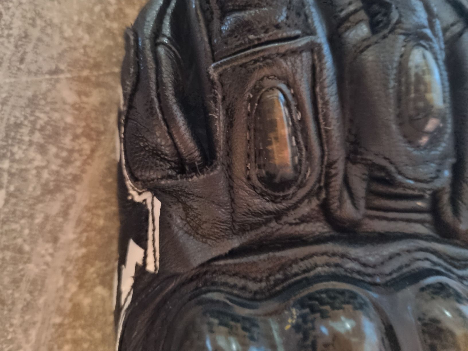Alpinestars Handschuhe & Handstulpen: Alpinestars SP X Carbon Motorradhandschuhe – Gebraucht aus Derendingen von ada_l9pb 4