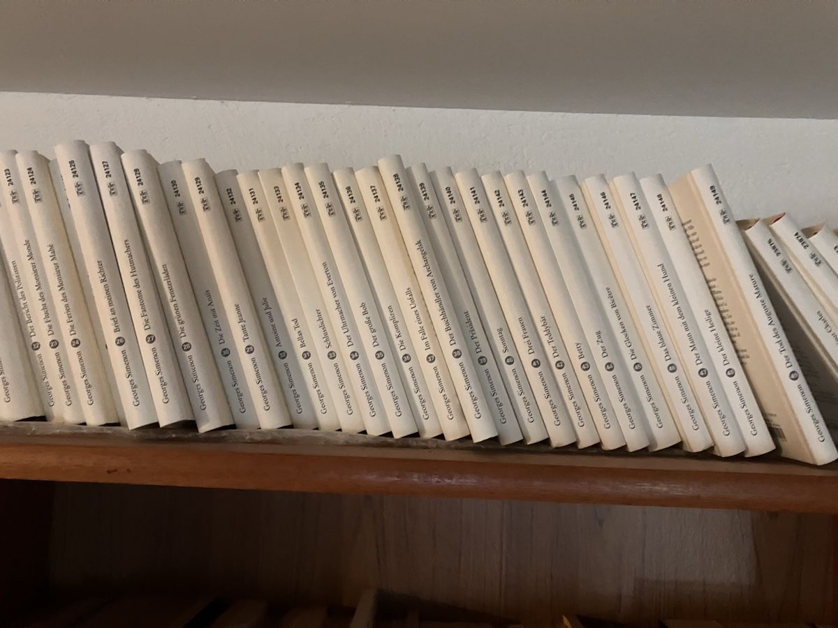 Libri: Simenon, Maigret und Non-Maigret Romane – Nuovo (secondo la descrizione) da Zug venduto da Kuba3011 3