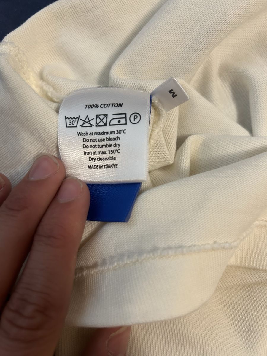 Maglioni & Felpe: ROUGH. Langarmshirt Weiss Grösse M Baumwolle mit Print – Nuovo (secondo la descrizione) da Laufen venduto da rai_s8dc 2