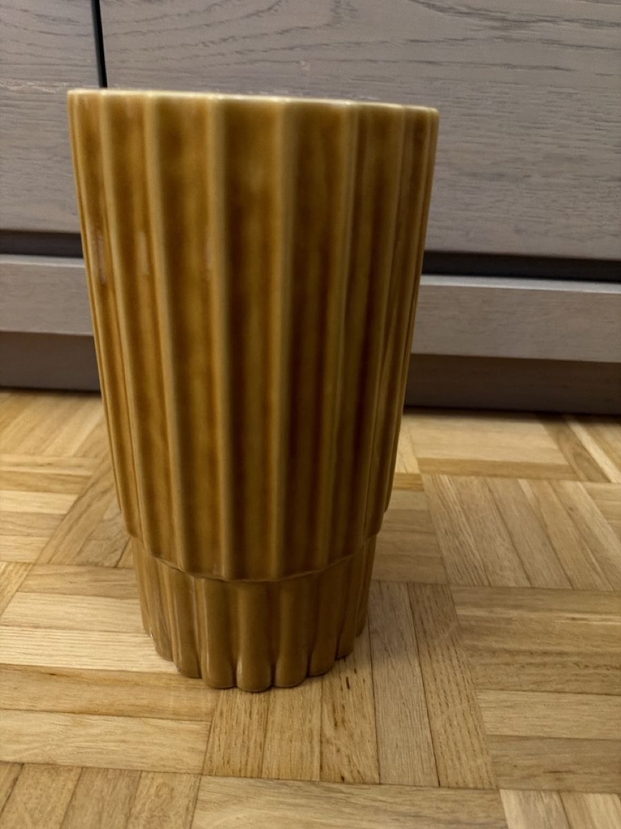 H&M Vasen & Gefässe: Vase – Gebraucht aus Châtelaine von Diogo.138