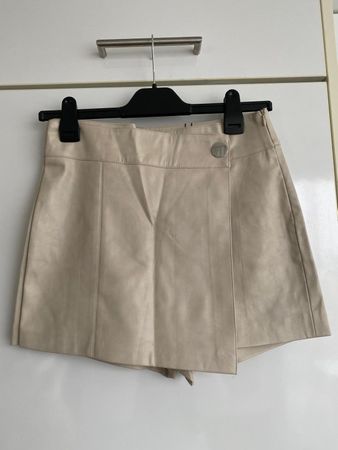 Zara Skort Lederoptik, Beige, Grösse L, Neu mit Etikett