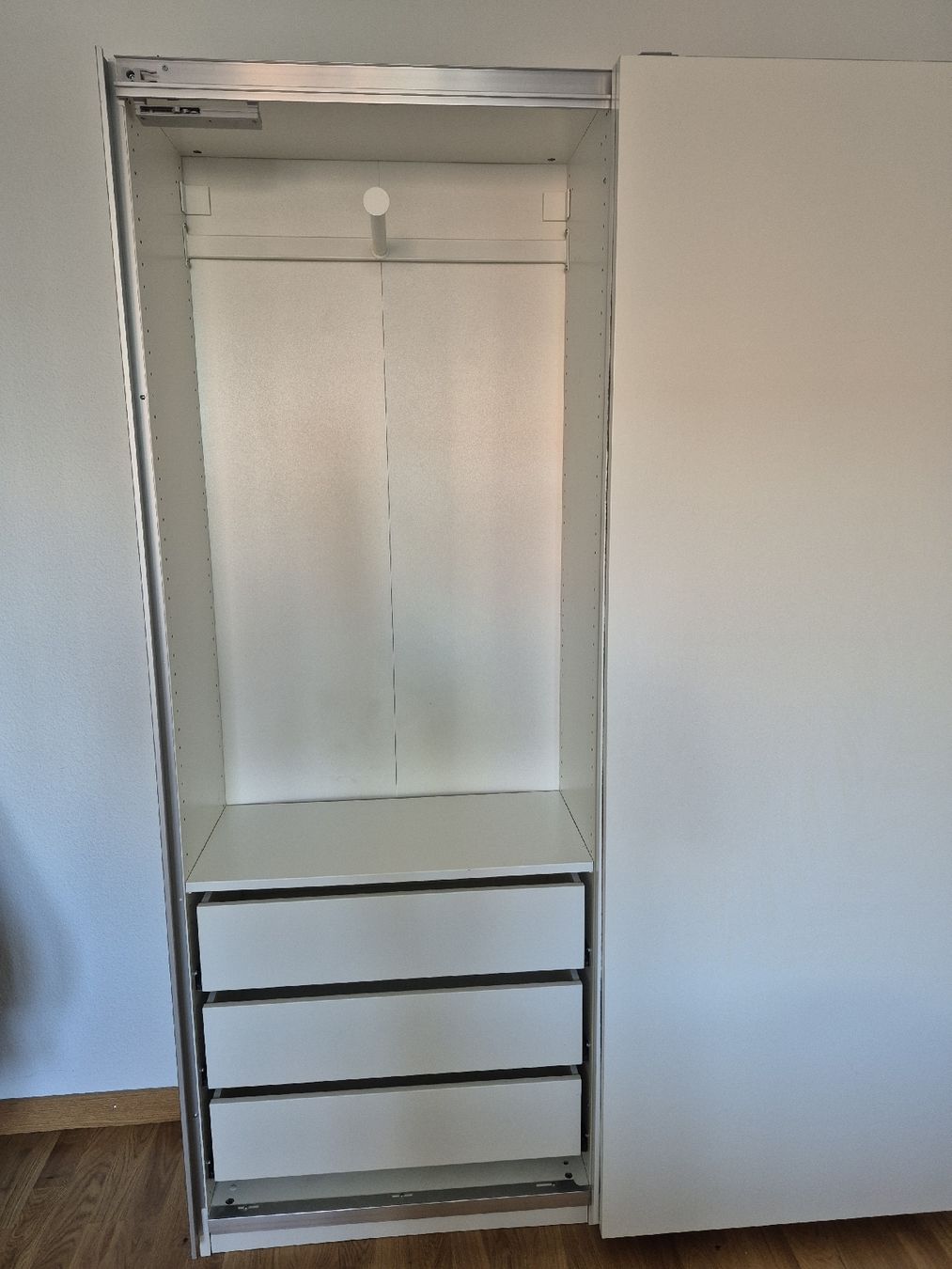 Ikea Armadi: PAX Kleiderschrank – Usato da Pratteln venduto da Lehel02 3