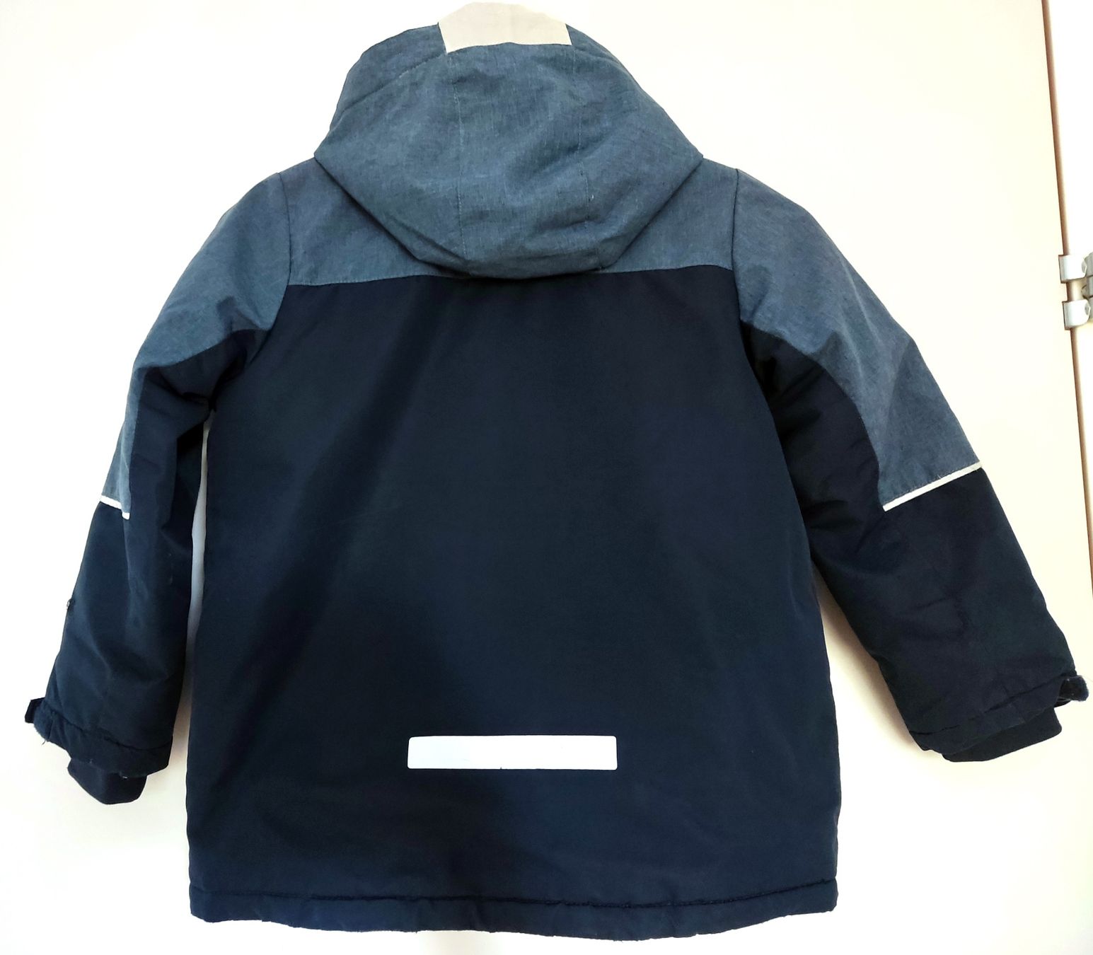 H&M Giacche & Cappotti: H&M Winterjacke Gr. 122 – Usato da Biel/Bienne venduto da AnikaNah 1