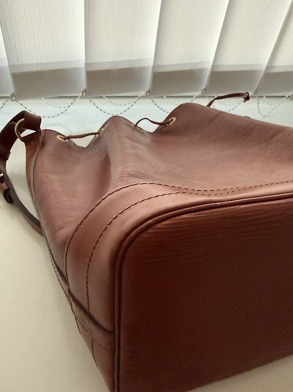 Borse da donna: Louis Vuitton Noe epi  – Usato da Riehen venduto da IvoC02 4