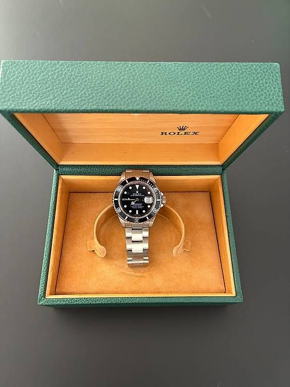 Rolex Orologi: ROLEX Submariner Date – Usato da Leuzigen venduto da Primmo 1
