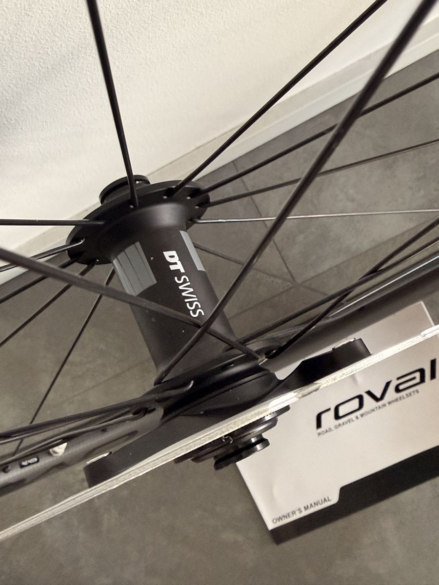 Specialized Pezzi di ricambio: Roue vélo Roval Rapide C38 disque, neuve! – Nuovo e nell'imballaggio originale da Genève venduto da jnn_dwf5 1