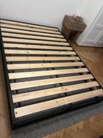 Bettgestell Metall mit Lattenrost 140x200cm