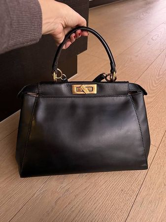 Fendi Peakaboo - Medium