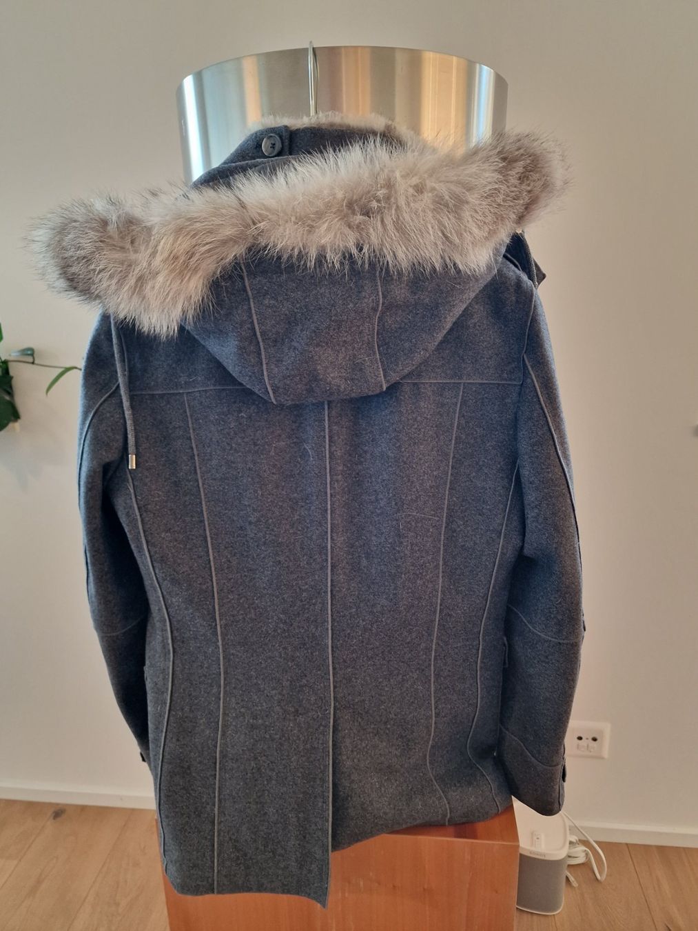 Dolce & Gabbana Jacken: Dolce & Gabanna Jacke mit Pelz – Neu (gemäss Beschreibung) aus Allenwinden von Babo2 1