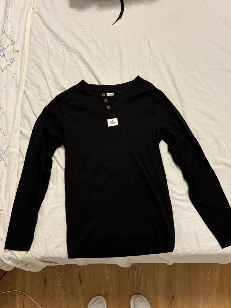 T-Shirts: Langarm Shirt GEMO Grösse M – Neu (gemäss Beschreibung) aus Münchenstein von FlavioDe