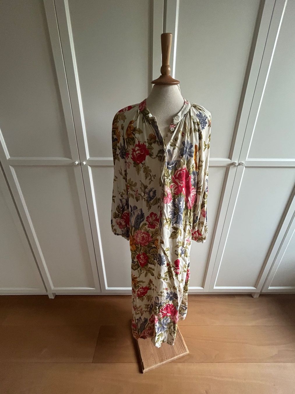 Zara Kleider: Kleid Zara – Gebraucht aus Luzern von lou4444