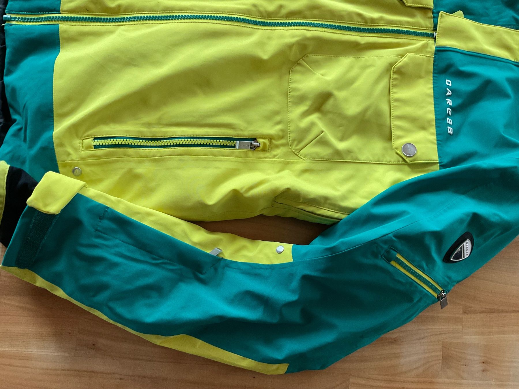 Giacche: Skijacke von Dare2b Gr XS – Usato da Rümlang venduto da resale35 2
