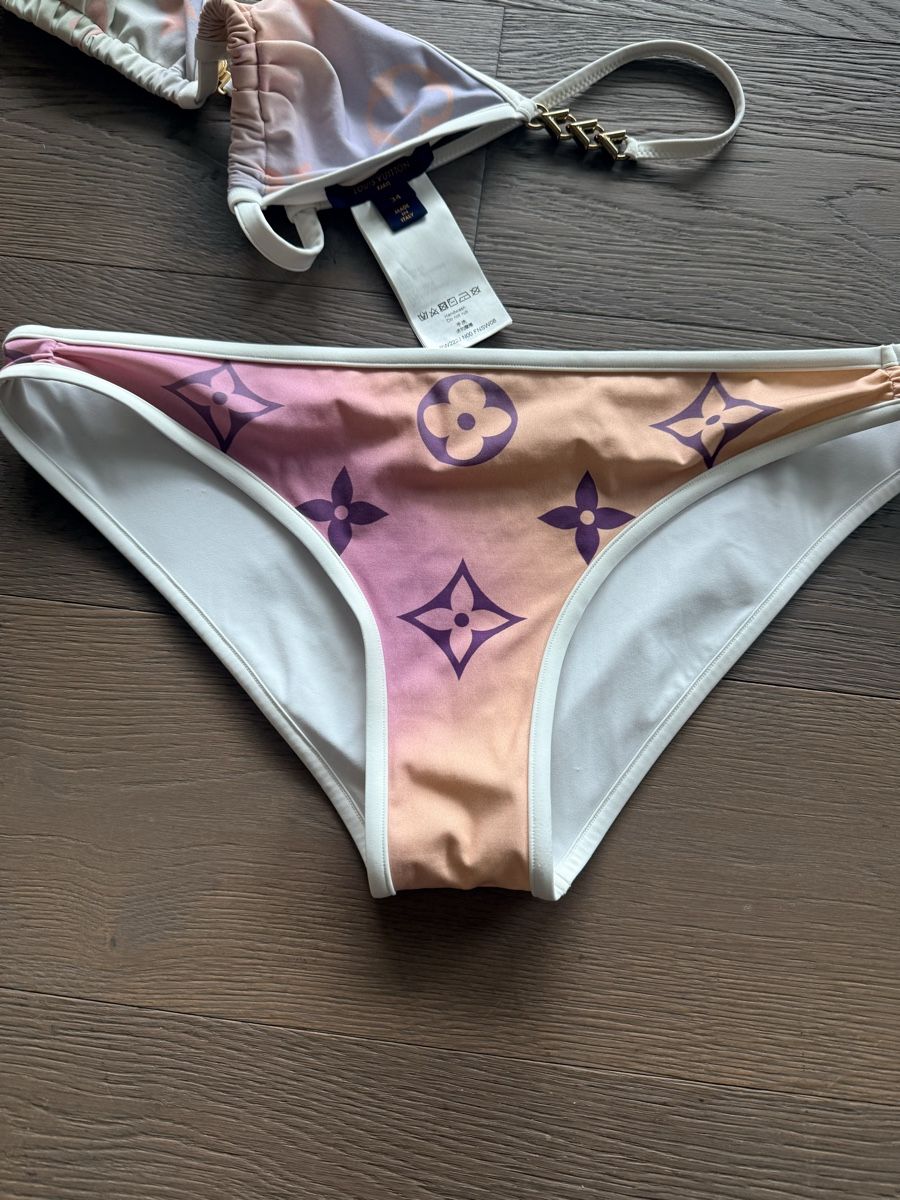 Louis Vuitton Costumi da bagno & Bikini: Louis vuitton swimwear – Usato da Melide venduto da Nikola-123 4