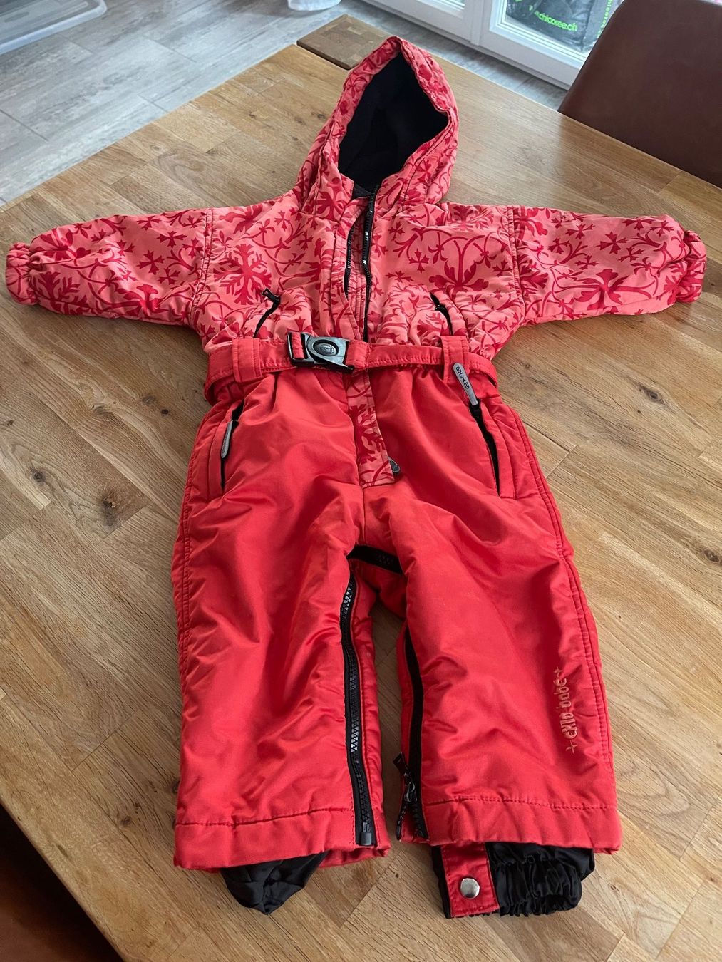 Tute: WinterOverall, Gr. 80 – Usato da Niederurnen venduto da Carbon21