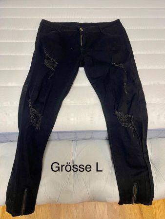 Schwarze ripped Jeans, Grösse L, neuwertig für den Herbst
