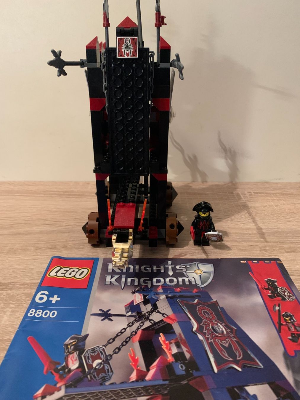 Lego Kit di costruzioni: LEGO Ritter 8800 Vladek's Siege Engine – Usato da Basel venduto da Don-Angel 4