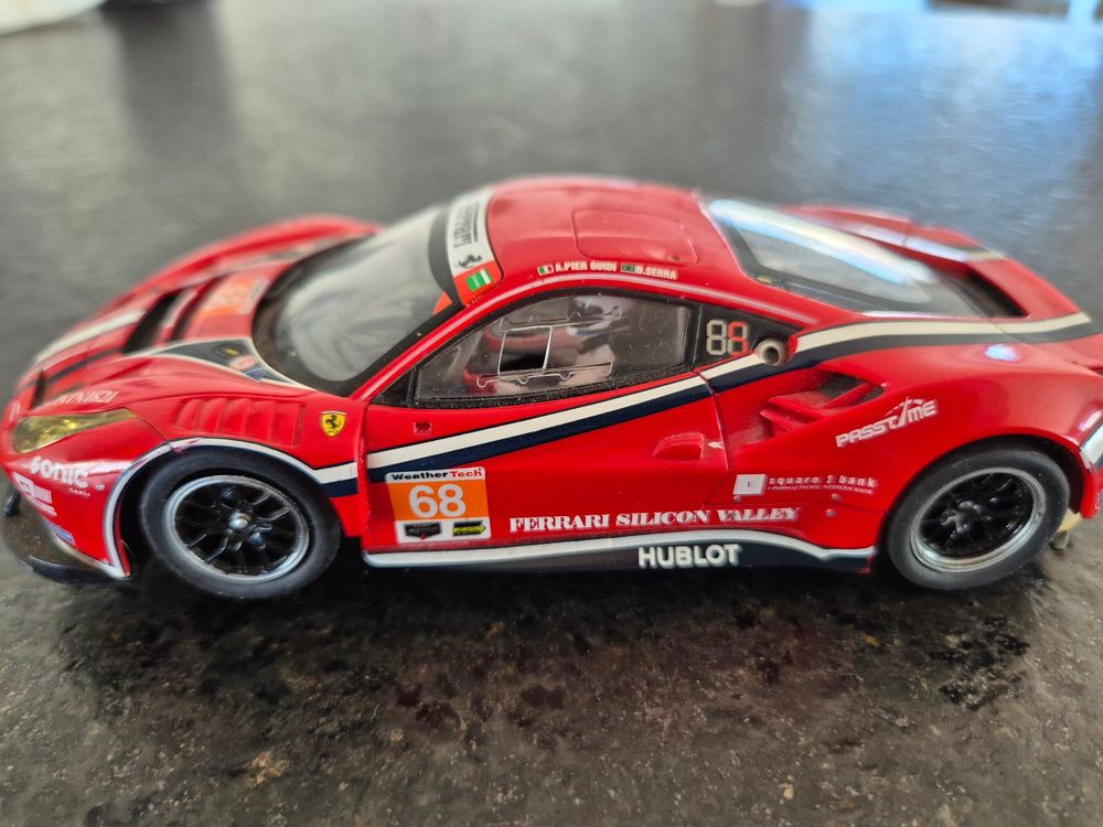 Carrera GO!!! Ferrari Power Racing - Racing circuit | Fanbase Europe