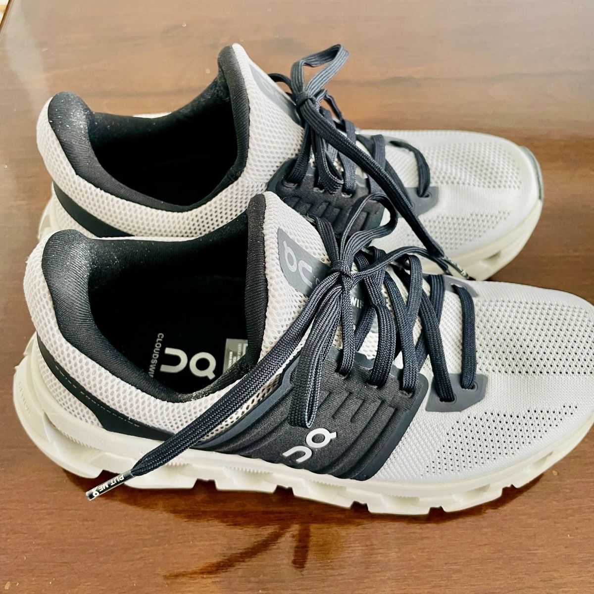 On Scarpe da donna: On Cloud Damen Gr. 36- Brandneu – Nuovo e nell'imballaggio originale da St Gallen venduto da dealandbuy