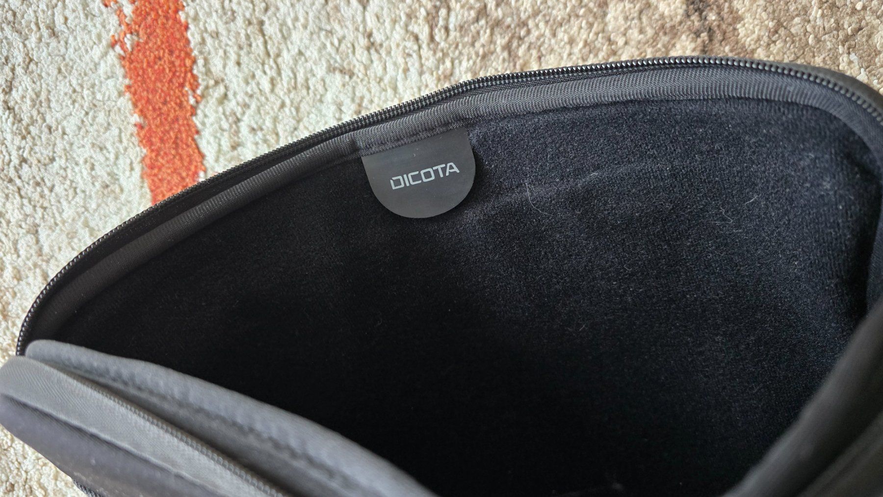 Borse: Notebook Tasche 11,6" Dicota – Nuovo (secondo la descrizione) da Wabern venduto da Irakene 7