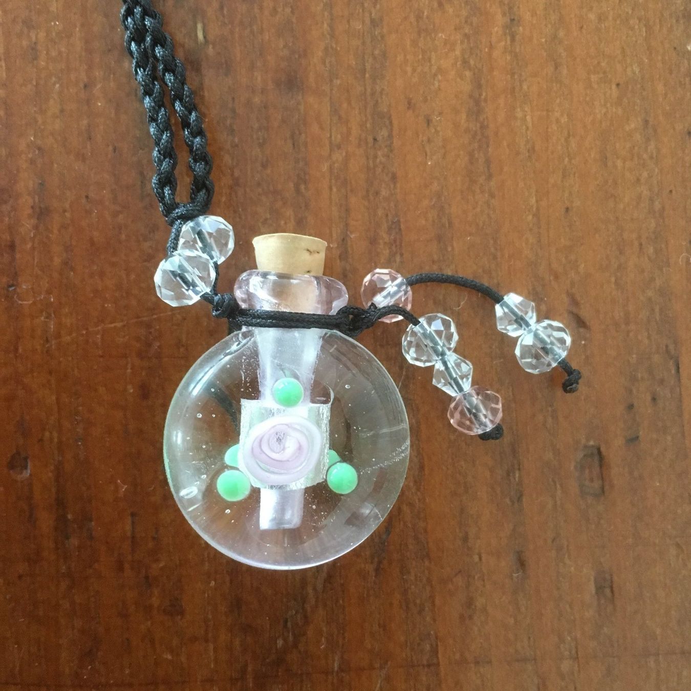 Flaconi: MINIATUR  FLÄSCHCHEN  FLACON  PARFÜM-FLÄSCHLI  DEKO – Nuovo (secondo la descrizione) da Subingen venduto da ArtBead 1