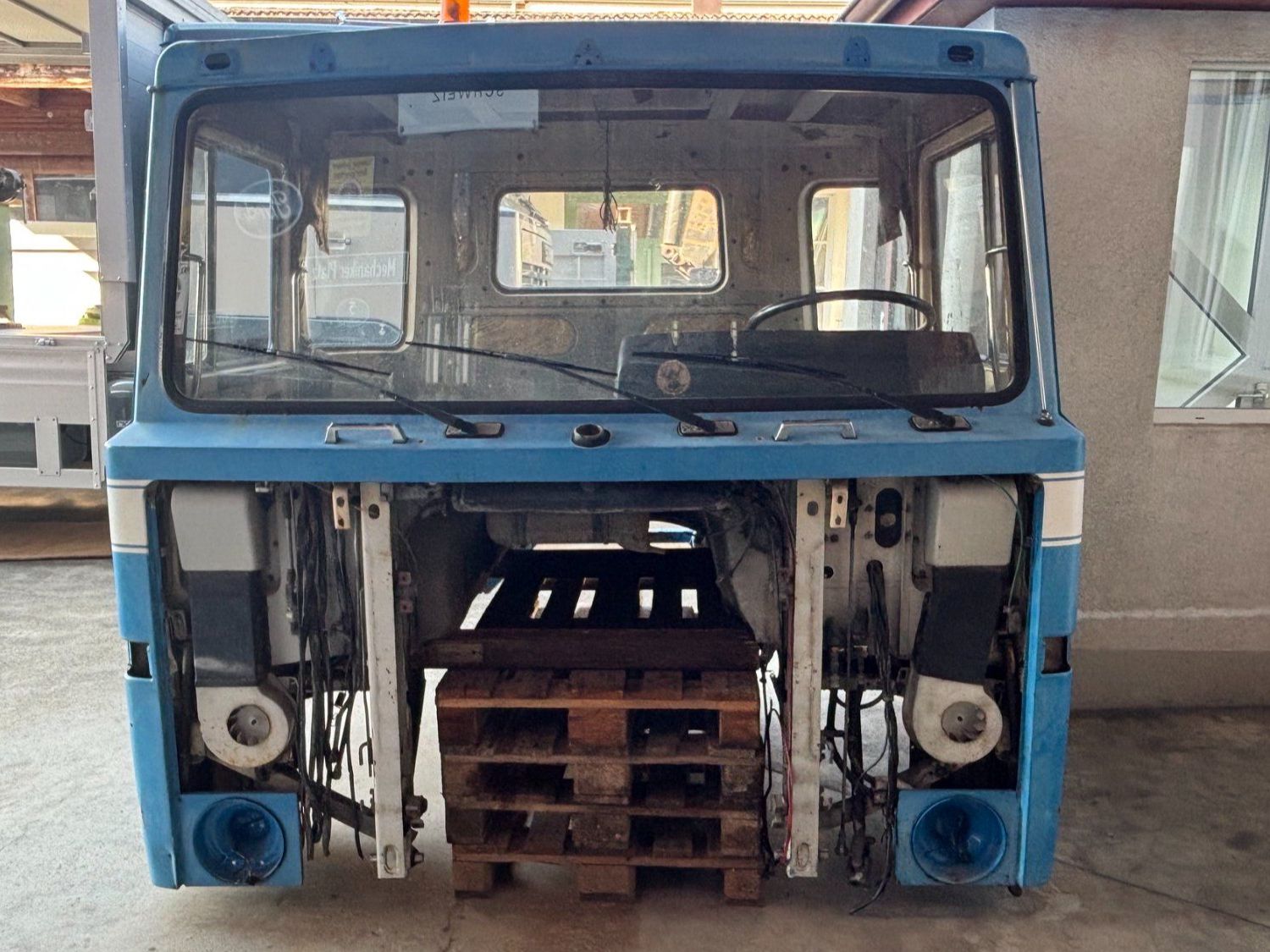 Scania Autocarri: SCANIA 0/1 Kabine – Usato da Möriken AG venduto da mechanic6365 3