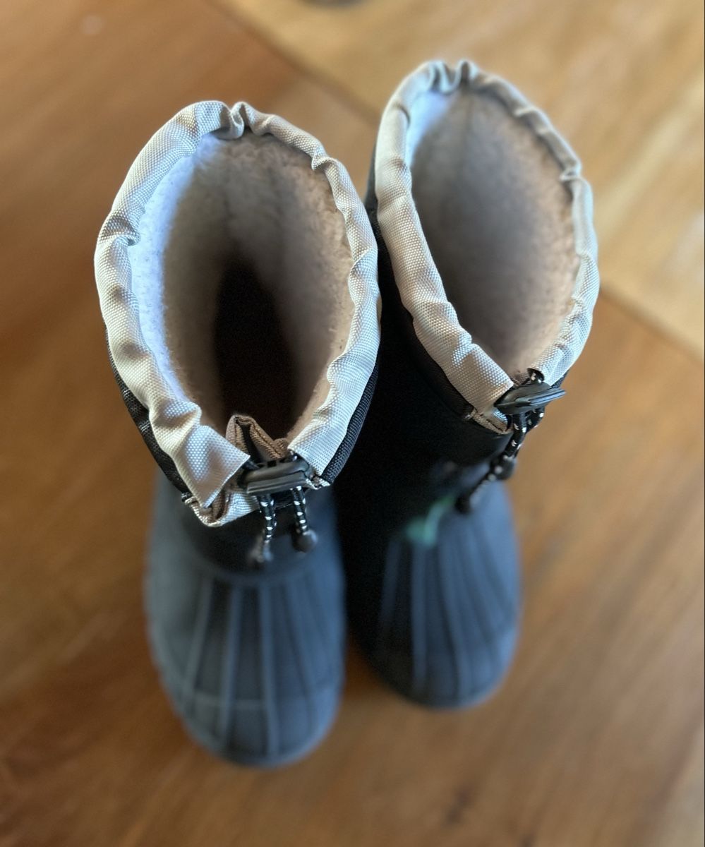 Scarpe per ragazzi: Scarponi invernali per bambino/a – Usato da Dongio venduto da Alessia-sShop88 2