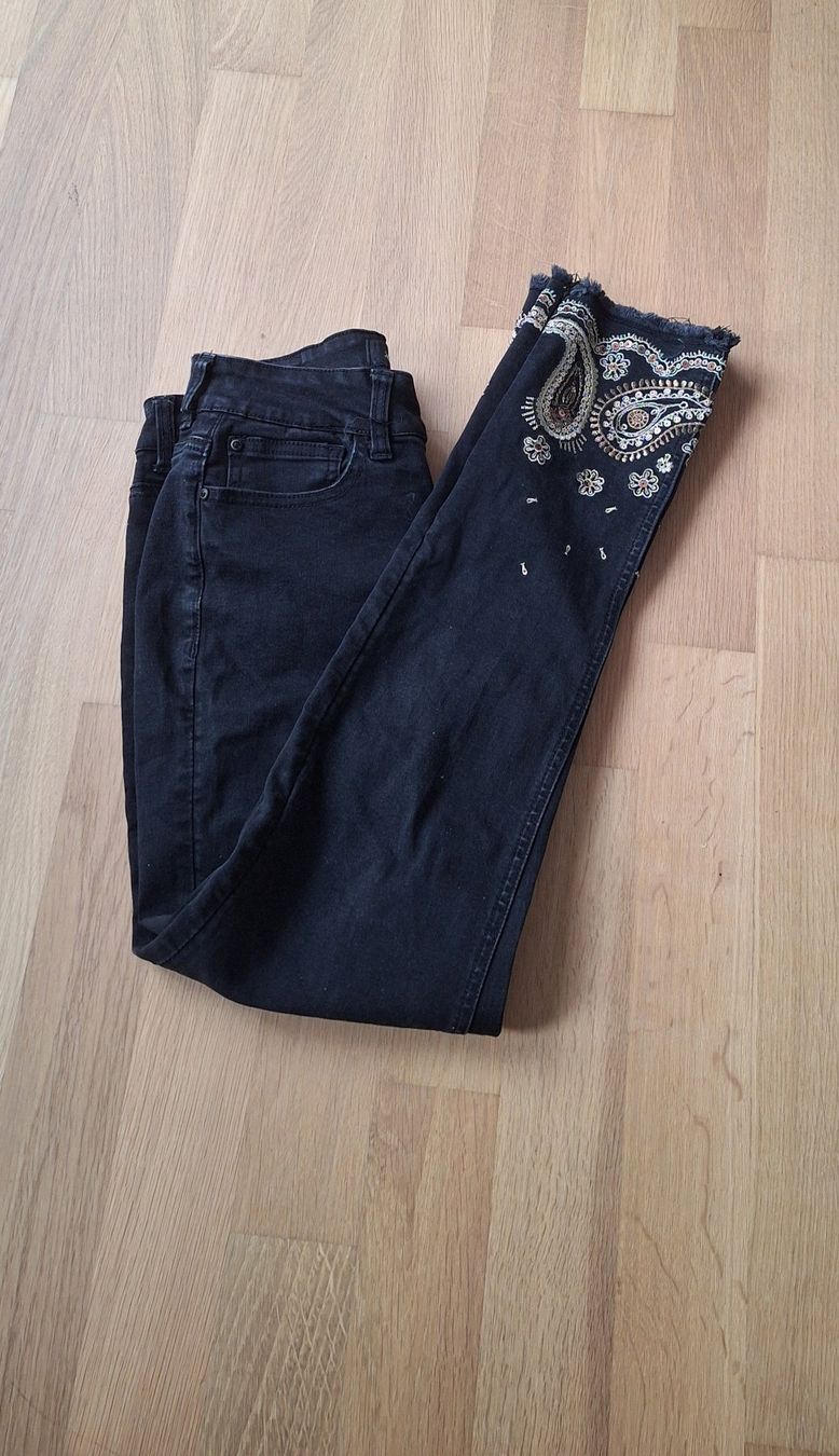 Desigual Jeans: Desigual Jeans – Gebraucht aus Luzern von larissa_n