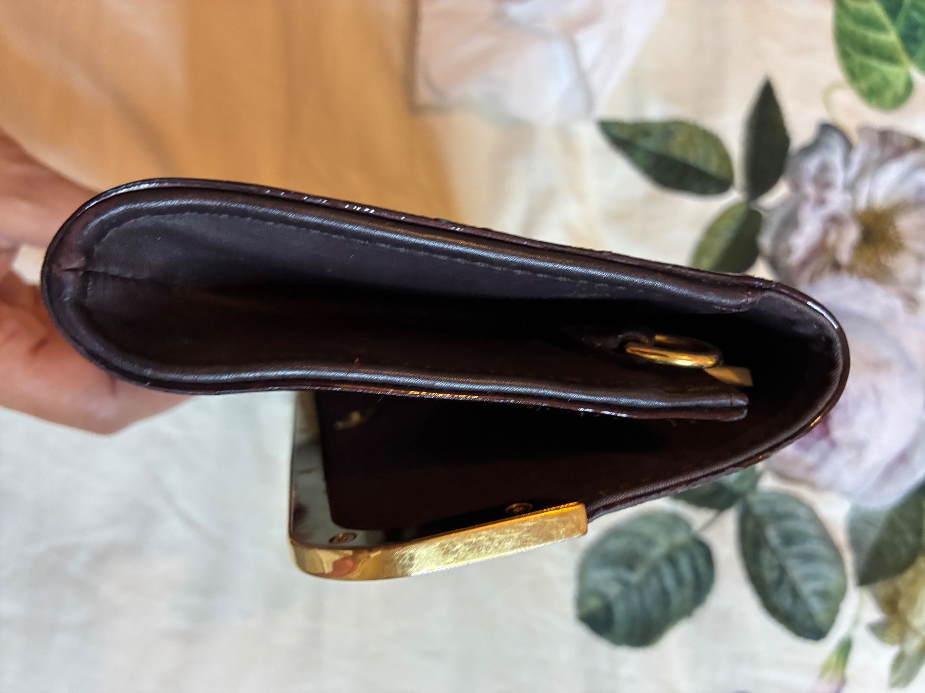 Louis Vuitton Borse da donna: pochette Louis Vuitton verni Monogram Ébène, excellent – Usato da Nyon venduto da far_f89n 4