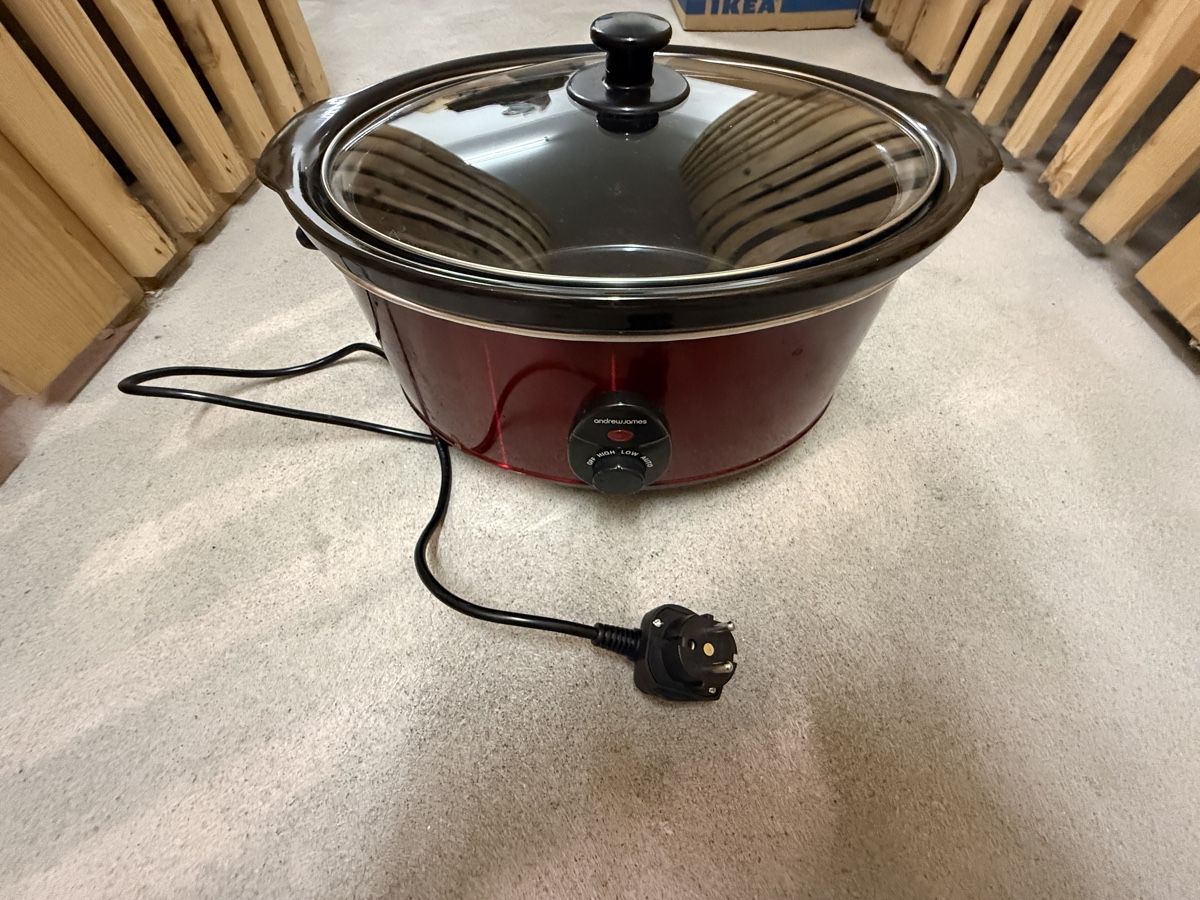 Küchengeräte: Slow Cooker 6.5 Liter – Gebraucht aus Hettlingen von altocumulus2009