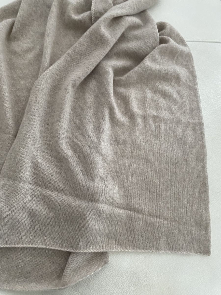 Foulard & Sciarpe: Kaschmir Schal 🌸 – Usato da Opfikon venduto da Luis144 4
