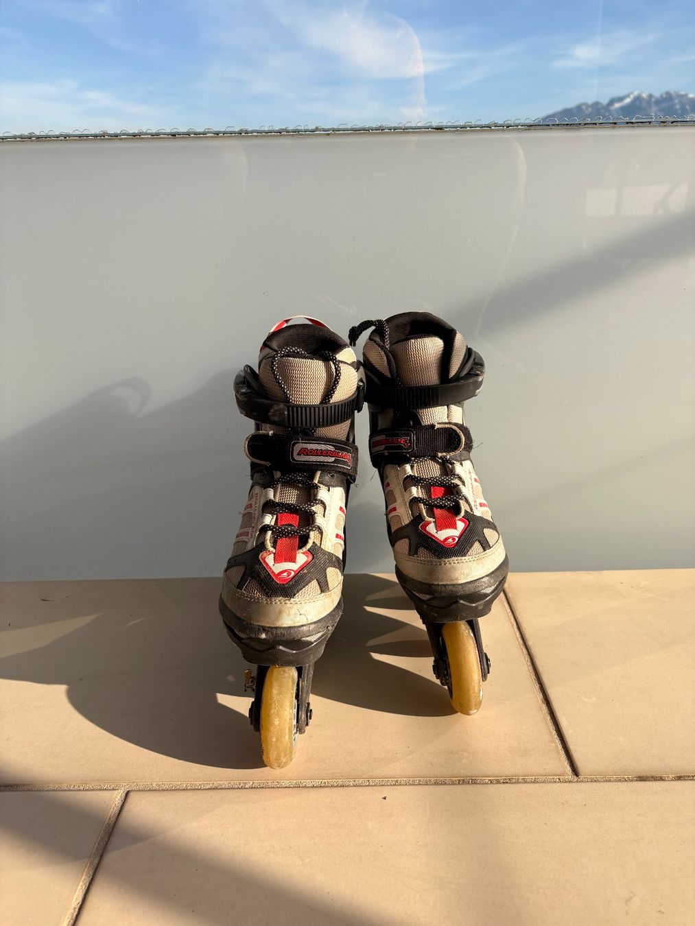 Pattini in linea & Pattini a rotelle: Rollerblade Inline Skates/Roller Grösse 32-37 – Usato da Chardonne venduto da Markovbr 3